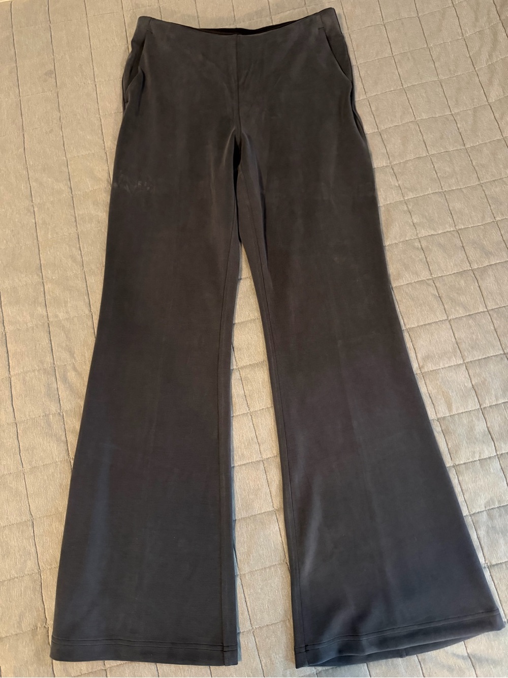 Lululemon - Brushed Softstreme Flared Pants - Size Medium